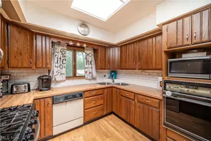 2922 Eldora Dr, Youngstown, OH 44511 - Photo 4