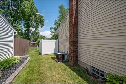 2922 Eldora Drive, Youngstown, OH 44511 - Photo 26