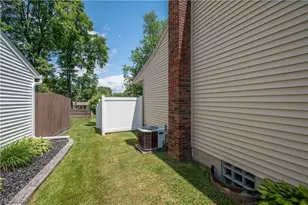 2922 Eldora Dr, Youngstown, OH 44511 - Photo 26