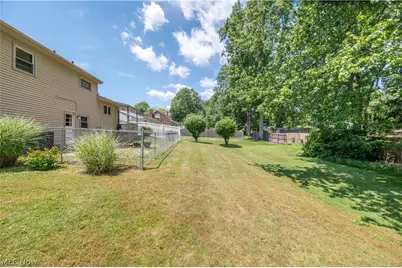 2922 Eldora Drive, Youngstown, OH 44511 - Photo 24