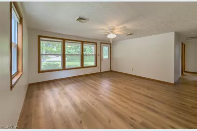 699 Hadcock Road, Brunswick, OH 44212 - Photo 6