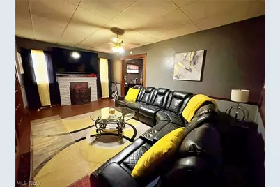 257 Wooster Street, Elyria, OH 44035 - Photo 4