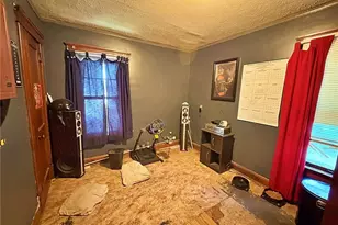 257 Wooster St, Elyria, OH 44035 - Photo 16