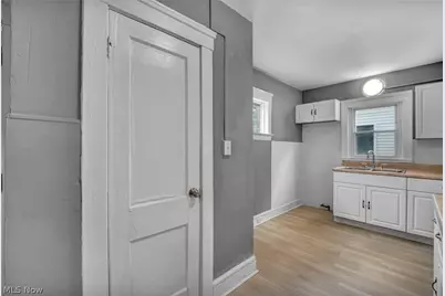 3118 W 97th Street, Loveland, OH 44102 - Photo 10