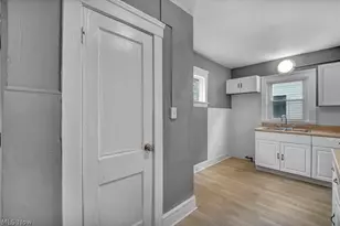 3118 W 97th St, Loveland, OH 44102 - Photo 10