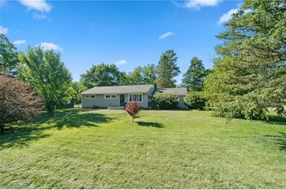 202 Grandview Drive, Lodi, OH 44254 - Photo 2