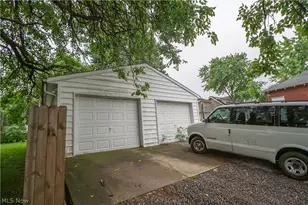 815 Broad Ave NW, Canton, OH 44708 - Photo 32