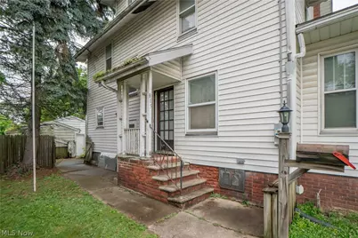 815 Broad Avenue NW, Canton, OH 44708 - Photo 2