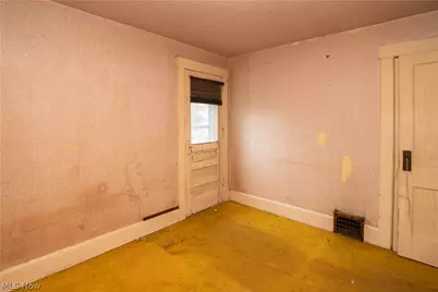815 Broad Avenue NW, Canton, OH 44708 - Photo 24