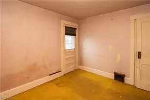 815 Broad Ave NW, Canton, OH 44708 - Photo 24