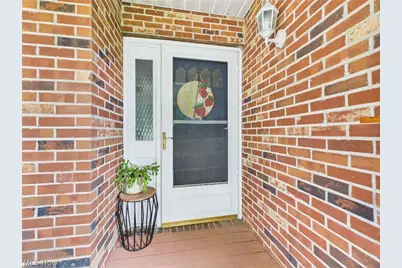 140 Hendricks Street, Newport, OH 45768 - Photo 2