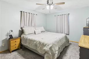 140 Hendricks St, Newport, OH 45768 - Photo 8