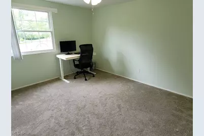 900 Berkshire Drive, Macedonia, OH 44056 - Photo 24