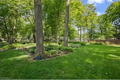 3965 Laurel Glenn Drive, Grandview Heights, OH 44147 - Photo 46