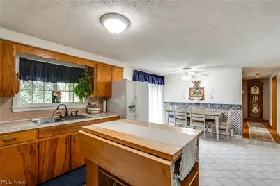 12722 Lisbon Street SE, Paris, OH 44669 - Photo 14