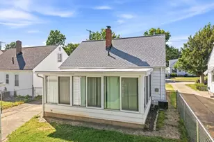 29940 Phillips Ave, Wickliffe, OH 44092 - Photo 6