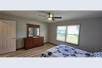118 Gleneagle Drive, Elyria, OH 44035 - Photo 14