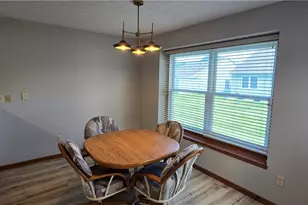 118 Gleneagle Dr, Elyria, OH 44035 - Photo 6
