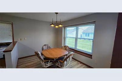 118 Gleneagle Drive, Elyria, OH 44035 - Photo 6