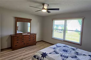 118 Gleneagle Dr, Elyria, OH 44035 - Photo 14
