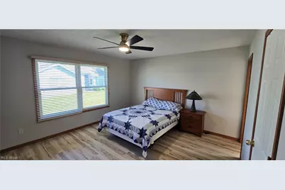 118 Gleneagle Drive, Elyria, OH 44035 - Photo 12