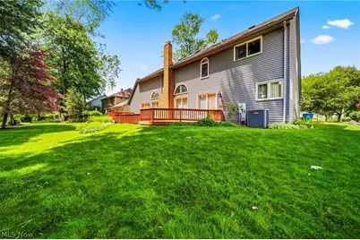 5513 Pheasants Walk Drive, North Olmsted, OH 44070 - Photo 6