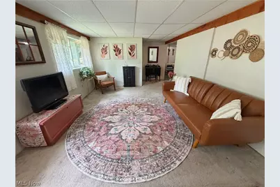 1129 Sunset Drive, East Liverpool, OH 43920 - Photo 6