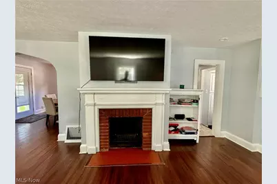 211 Morrison Avenue, Cuyahoga Falls, OH 44221 - Photo 8