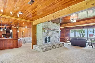 1036 W Lakeshore Dr, Kelleys Island, OH 43438 - Photo 16