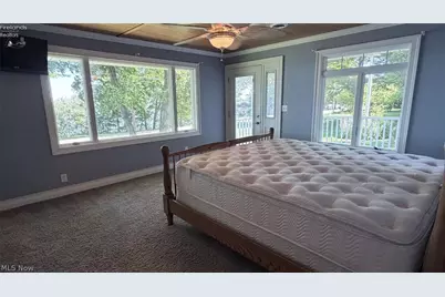 1036 W Lakeshore Drive, Kelleys Island, OH 43438 - Photo 16