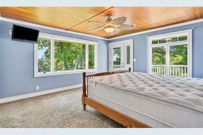 1036 W Lakeshore Drive, Kelleys Island, OH 43438 - Photo 18