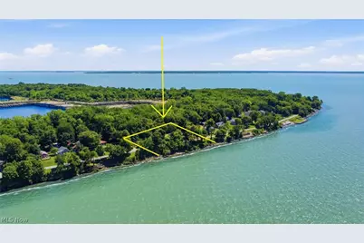 1036 W Lakeshore Drive, Kelleys Island, OH 43438 - Photo 6