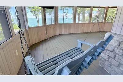 1036 W Lakeshore Drive, Kelleys Island, OH 43438 - Photo 10