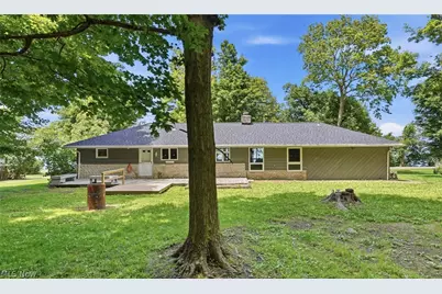 1036 W Lakeshore Drive, Kelleys Island, OH 43438 - Photo 36