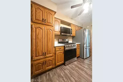 1060 Broadway Avenue SE, Warren, OH 44484 - Photo 16