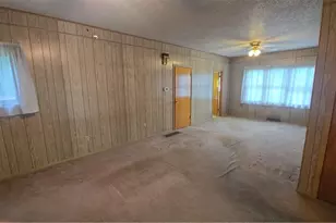 54878 National Rd, Bridgeport, OH 43912 - Photo 16