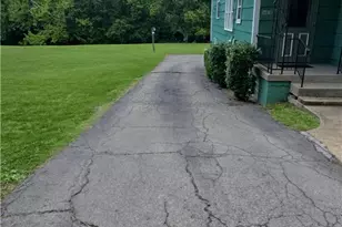 54878 National Rd, Bridgeport, OH 43912 - Photo 2