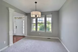 14 Yorkshire Dr, Aurora, OH 44202 - Photo 6