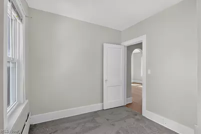19508 Kildeer Avenue, Loveland, OH 44119 - Photo 8