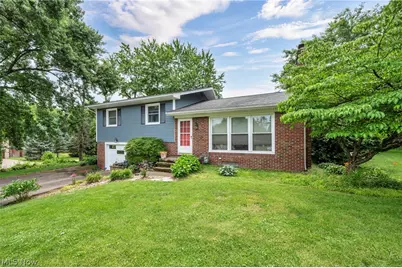 12880 Sunset Circle NW, Uniontown, OH 44685 - Photo 2