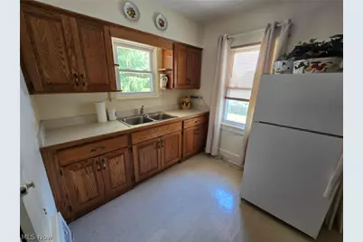 31 N Richview Avenue, Youngstown, OH 44509 - Photo 8