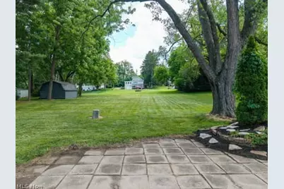 2805 Glencoe, Akron, OH 44319 - Photo 8