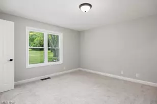 2805 Glencoe, Akron, OH 44319 - Photo 14