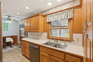 3230 Ethan Allen Rd, Barberton, OH 44203 - Photo 4