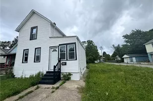 7604 Dudley Ave, Loveland, OH 44102 - Photo 2