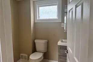 7604 Dudley Ave, Loveland, OH 44102 - Photo 14