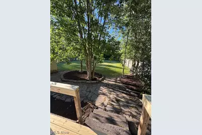 12484 Jackson Drive, Burton, OH 44021 - Photo 8
