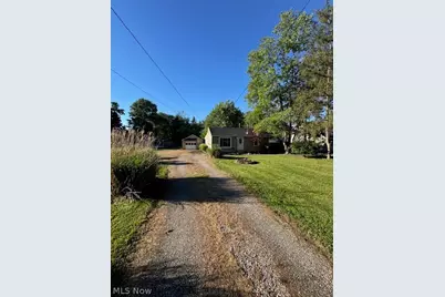 12484 Jackson Drive, Burton, OH 44021 - Photo 2