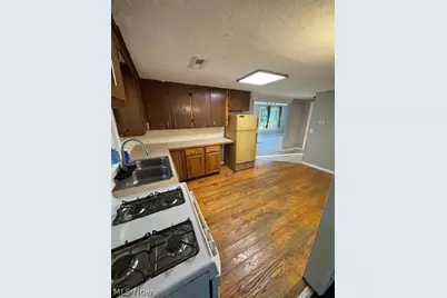 12484 Jackson Drive, Burton, OH 44021 - Photo 16