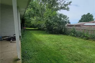 2702 Idlewood Pl, Lorain, OH 44052 - Photo 4